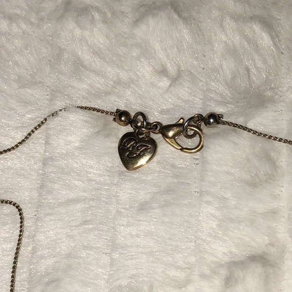 Betsey Johnson necklace - Picture 5 of 8